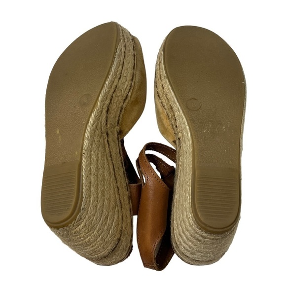 JACQUES LEVINE Camel Elise Wedge Sandals - Picture 4 of 8